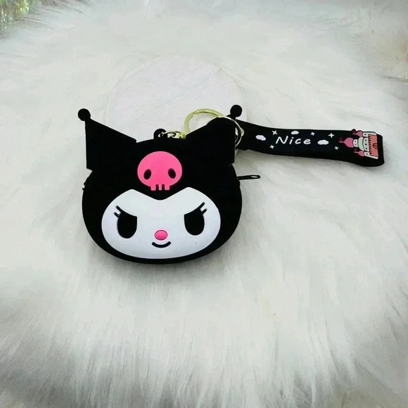Mini Size Kuromi Silicone Coin Purse With Keychain - Picture 5 of 5